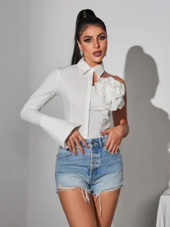 Tops*Mew Mews Fashion Eames Flower Cutout Top
