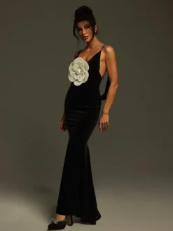 Dresses|Maxi Dresses*Mew Mews Fashion Nketiah Plunge Neck Flower Velvet Maxi Dress